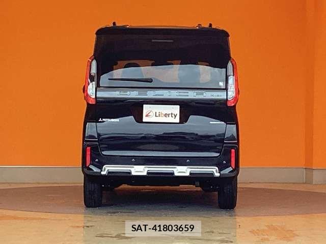 Mitsubishi DELICA MINI 2024-08 8365629-10