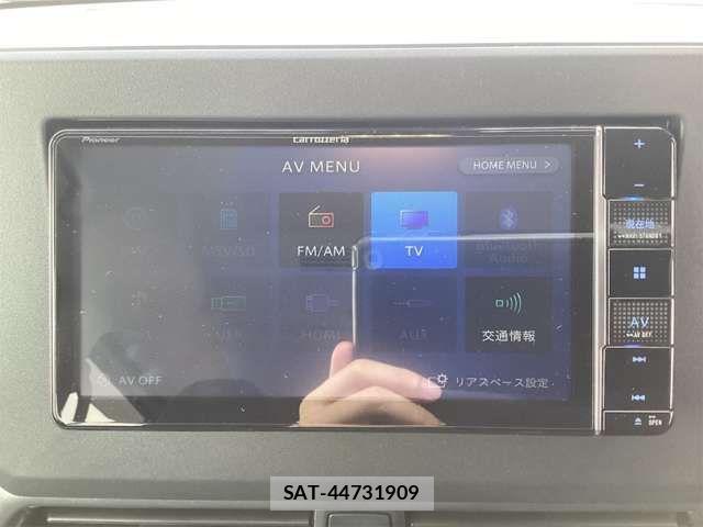Mitsubishi DELICA MINI 2024-02 8365624-2