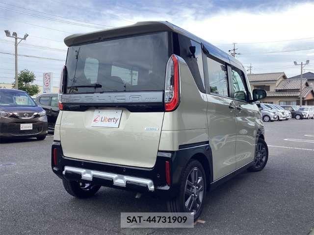 Mitsubishi DELICA MINI 2024-02 8365624-4