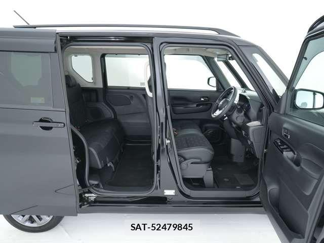 Mitsubishi DELICA MINI 2023-12 8365617-18