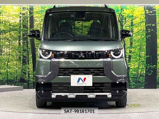 Mitsubishi DELICA MINI 2025-02 8371612-13