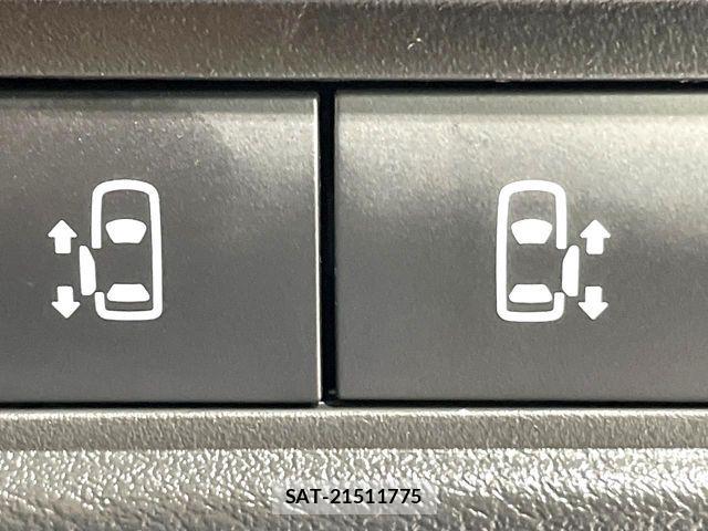 Mitsubishi DELICA MINI 2026-05 8457365-3