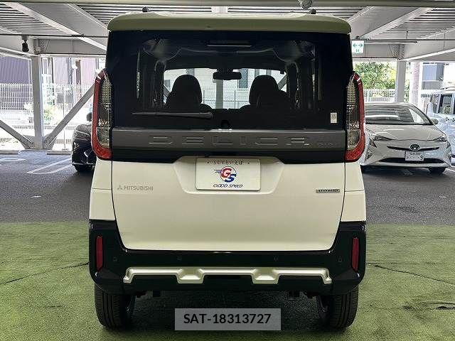 Mitsubishi DELICA MINI 2025-08 8485302-15