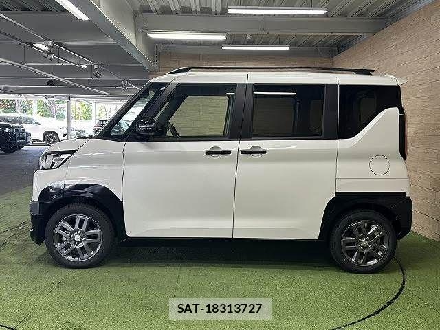 Mitsubishi DELICA MINI 2025-08 8485302-16