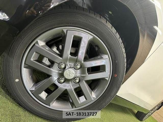 Mitsubishi DELICA MINI 2025-08 8485302-18