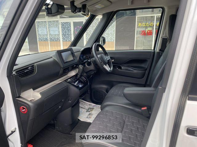 Mitsubishi DELICA MINI 2023-10 8485306-11