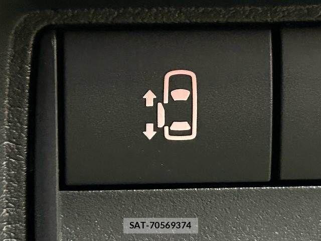 Mitsubishi DELICA MINI 2025-08 8485304-5