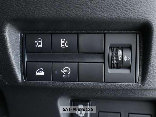 Mitsubishi DELICA MINI 2023-08 8561701-12