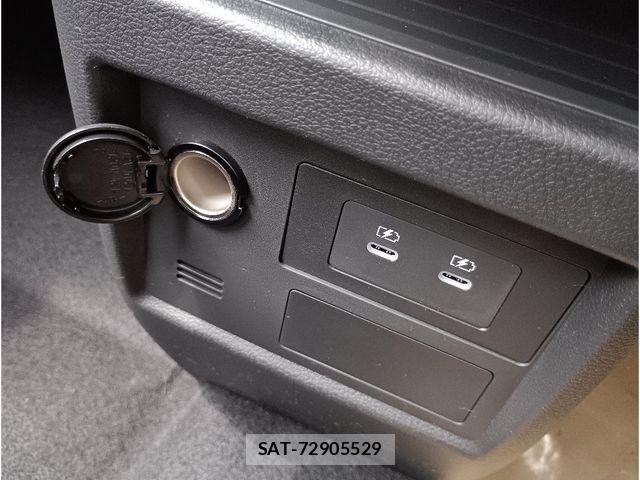 Mitsubishi DELICA MINI 2026-06 8626515-16