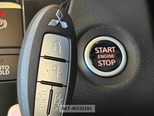 Mitsubishi DELICA MINI 2025-08 8626527-8