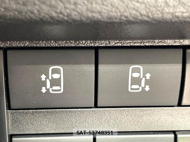 Mitsubishi DELICA MINI 2025-01 8626518-2