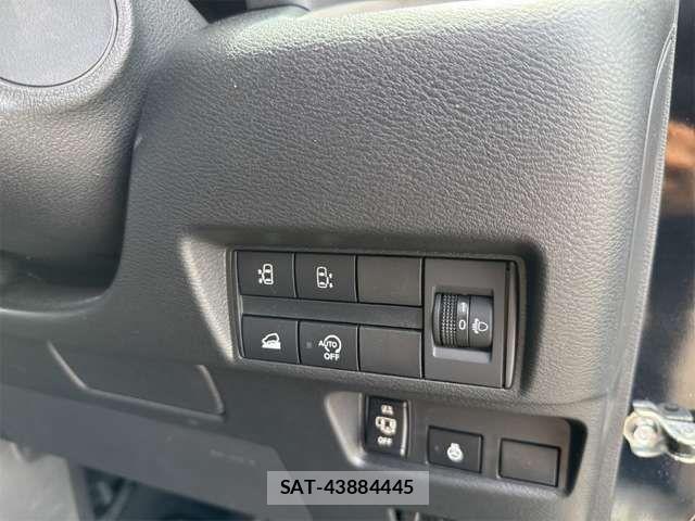 Mitsubishi DELICA MINI 2025-05 8626521-7
