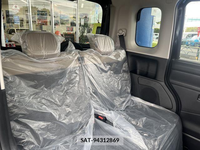 Mitsubishi DELICA MINI 2026-07 8666064-13