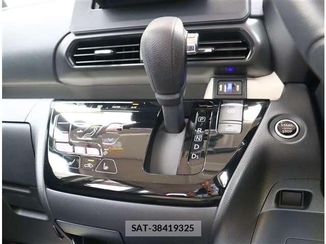 Mitsubishi DELICA MINI 2024-02 8658779-7