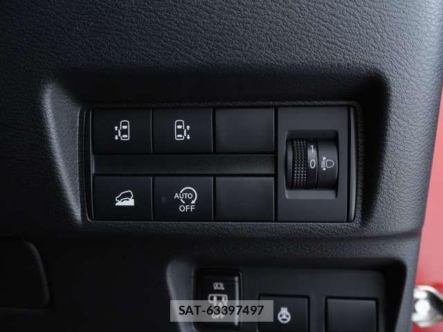 Mitsubishi DELICA MINI 2023-07 8658782-10