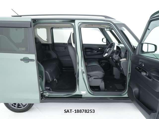 Mitsubishi DELICA MINI 2024-01 8658785-19