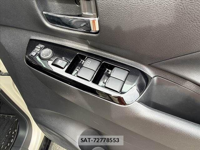 Mitsubishi DELICA MINI 2023-11 8741744-26