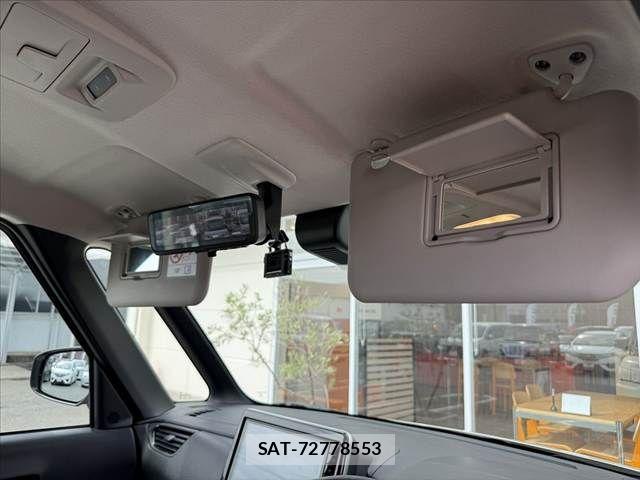Mitsubishi DELICA MINI 2023-11 8741744-28