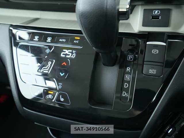 Mitsubishi DELICA MINI 2024-03 8741753-13