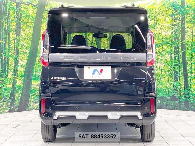 Mitsubishi DELICA MINI 2025-02 8741760-14