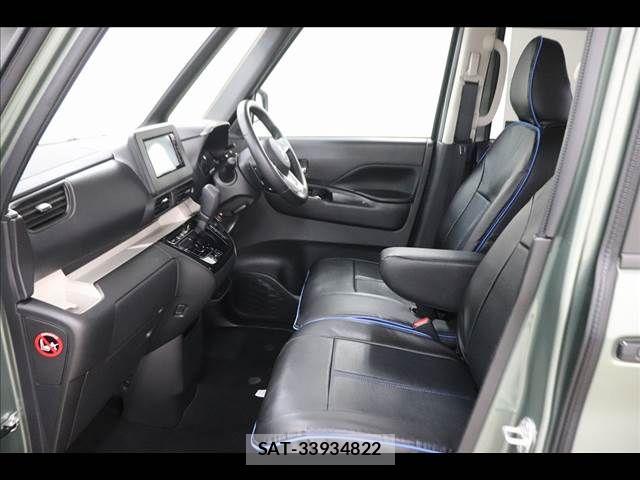Mitsubishi DELICA MINI 2024-04 8741743-11