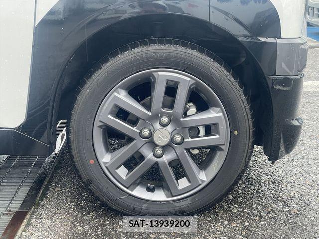 Mitsubishi DELICA MINI 2024-05 8741746-9