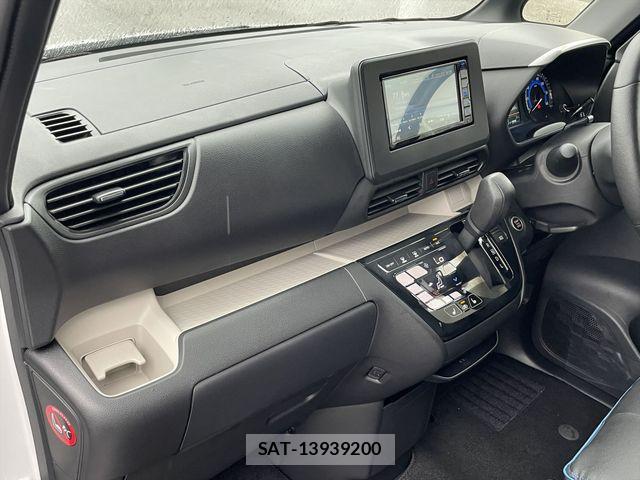 Mitsubishi DELICA MINI 2024-05 8741746-12