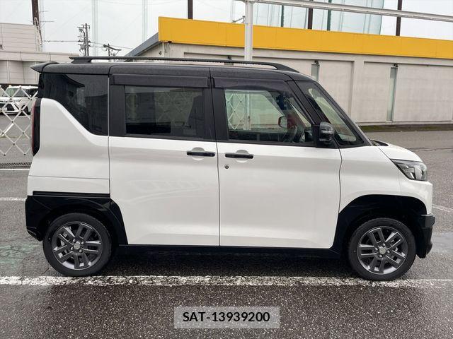 Mitsubishi DELICA MINI 2024-05 8741746-3
