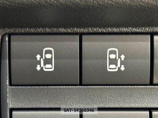 Mitsubishi DELICA MINI 2025-08 8741756-6