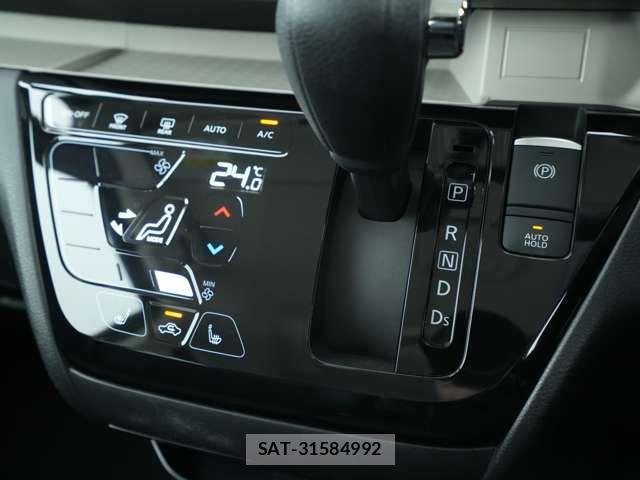 Mitsubishi DELICA MINI 2023-09 8741745-13