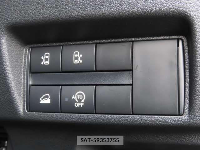 Mitsubishi DELICA MINI 2023-12 8741742-11