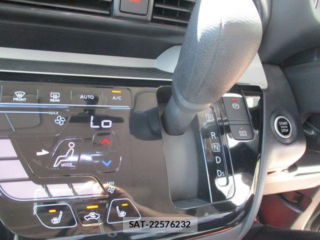 Mitsubishi DELICA MINI 2023-12 8795816-18