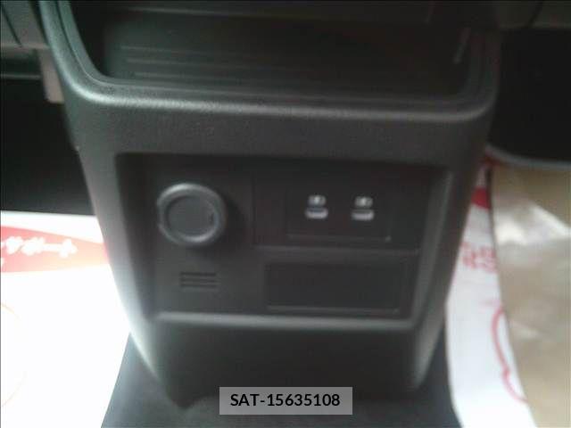 Mitsubishi DELICA MINI 2026-07 8795808-11