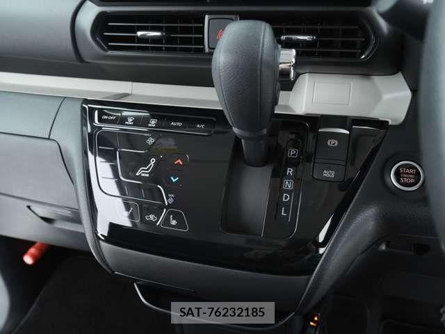 Mitsubishi DELICA MINI 2025-09 8828771-14