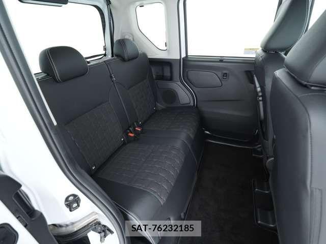 Mitsubishi DELICA MINI 2025-09 8828771-6