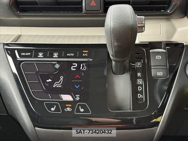 Mitsubishi DELICA MINI 2024-01 8828775-28