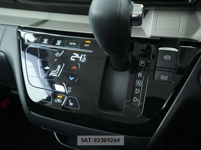 Mitsubishi DELICA MINI 2024-02 8828774-13