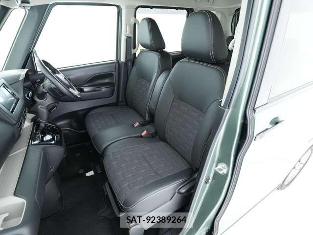 Mitsubishi DELICA MINI 2024-02 8828774-18