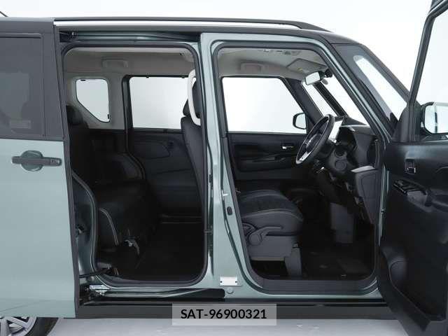 Mitsubishi DELICA MINI 2025-09 8828773-19