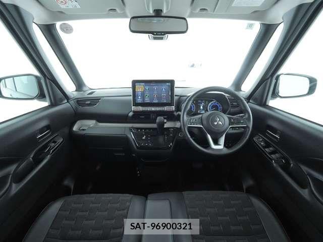 Mitsubishi DELICA MINI 2025-09 8828773-4