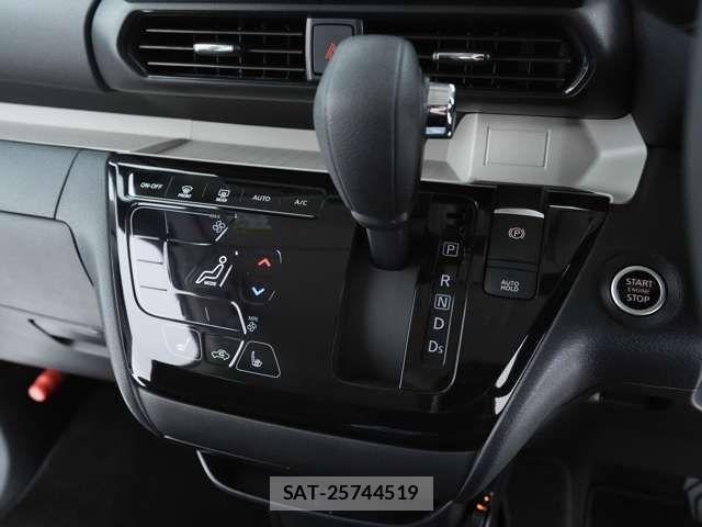 Mitsubishi DELICA MINI 2025-09 8828770-14