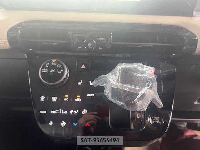 Mitsubishi DELICA MINI 2026-06 8828768-17
