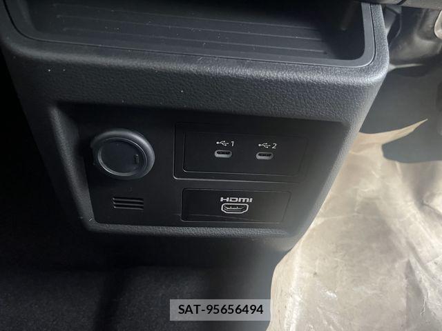 Mitsubishi DELICA MINI 2026-06 8828768-18