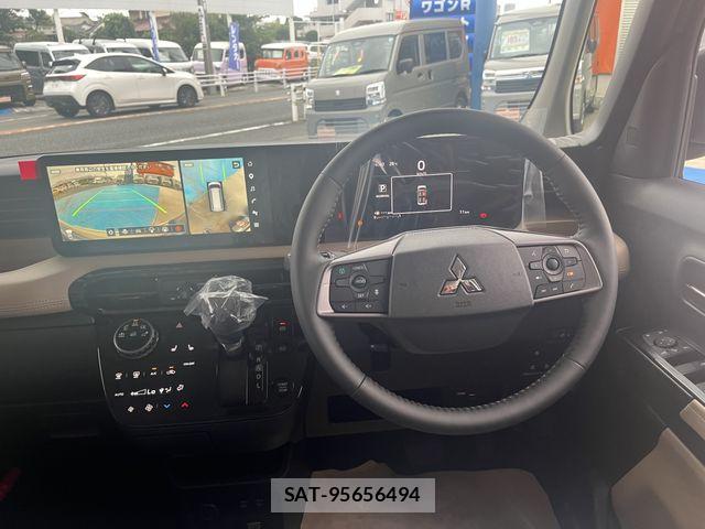 Mitsubishi DELICA MINI 2026-06 8828768-1