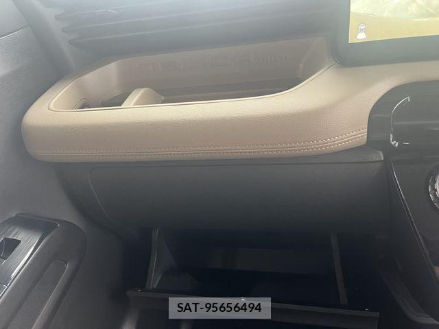 Mitsubishi DELICA MINI 2026-06 8828768-19