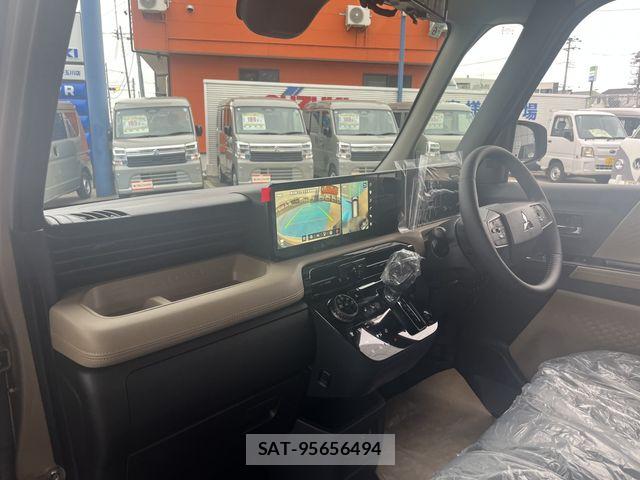 Mitsubishi DELICA MINI 2026-06 8828768-29