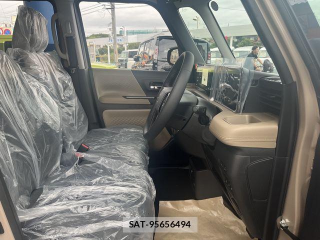 Mitsubishi DELICA MINI 2026-06 8828768-3