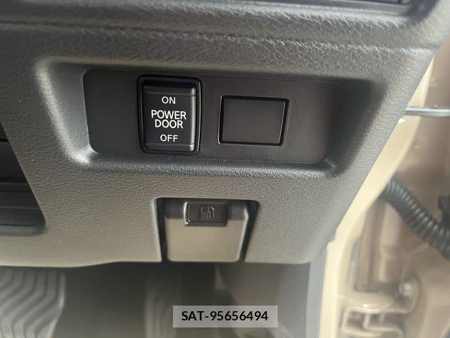 Mitsubishi DELICA MINI 2026-06 8828768-7