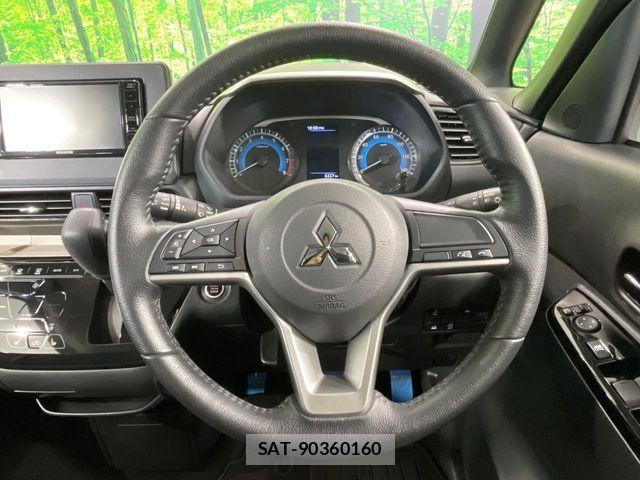 Mitsubishi DELICA MINI 2025-01 8828778-10