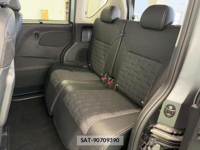 Mitsubishi DELICA MINI 2024-10 8870843-11